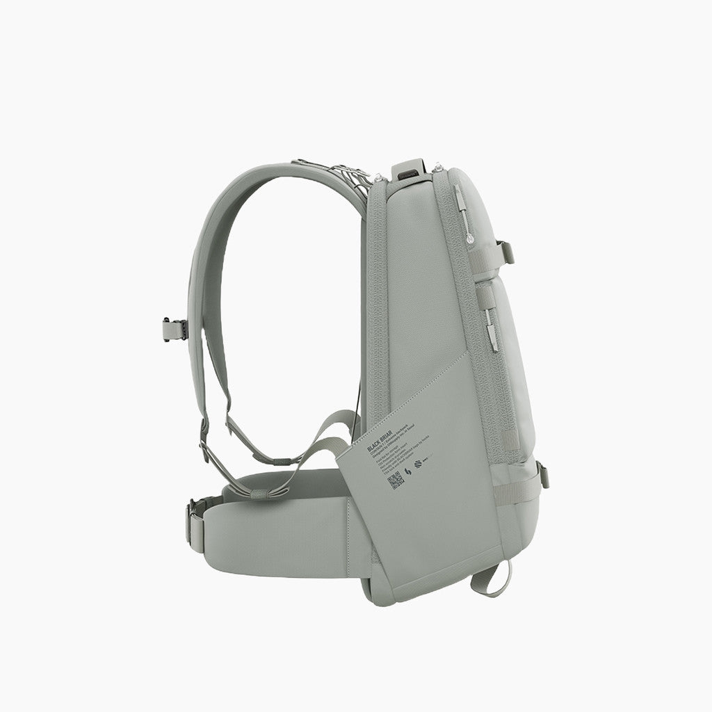 18L Extreme Adventure Backpack 7.0 / Cactus Gray