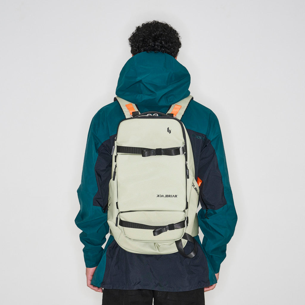 18L Extreme Adventure Backpack 7.0 / Desert Green