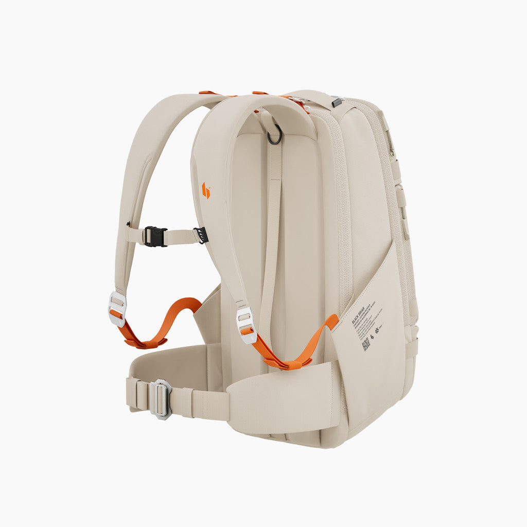 18L Extreme Adventure Backpack 7.0 / Desert White