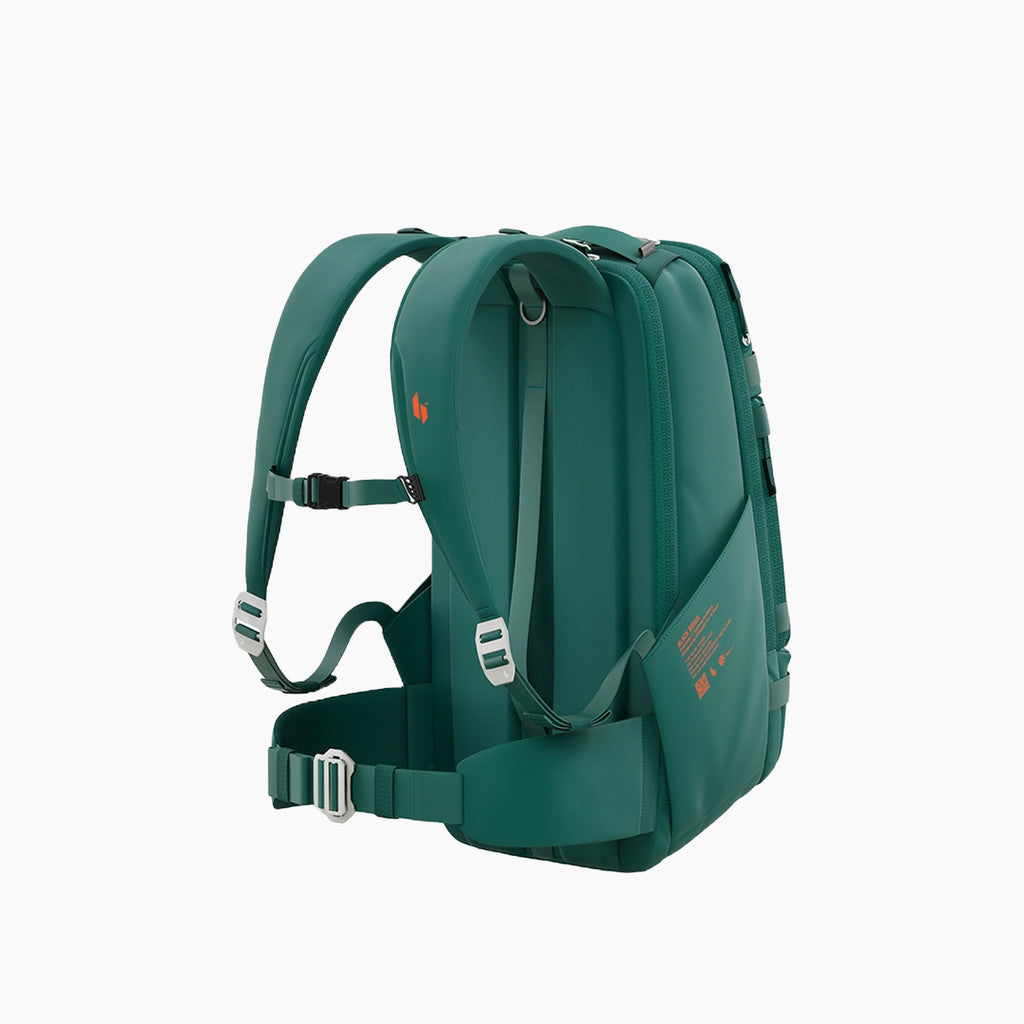 18L Extreme Adventure Backpack 7.0 / Teal Green