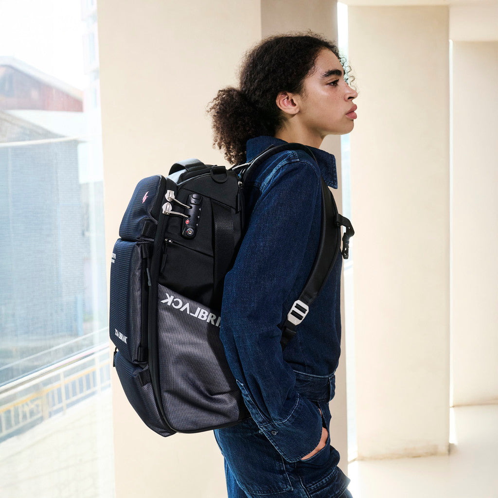 25L Extreme City Backpack 7.0 PRO / Reflective Black