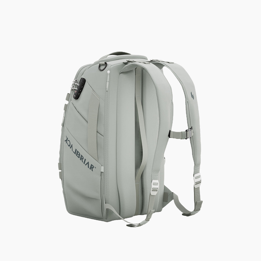 35L Extreme Travel Backpack 7.0 / Cactus Gray