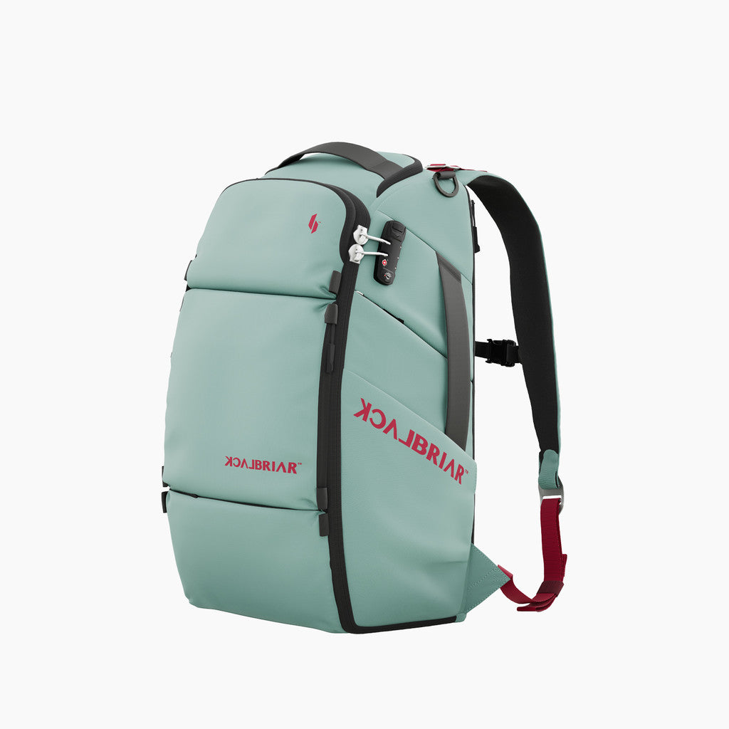 35L Extreme Travel Backpack 7.0 / Desert Mint