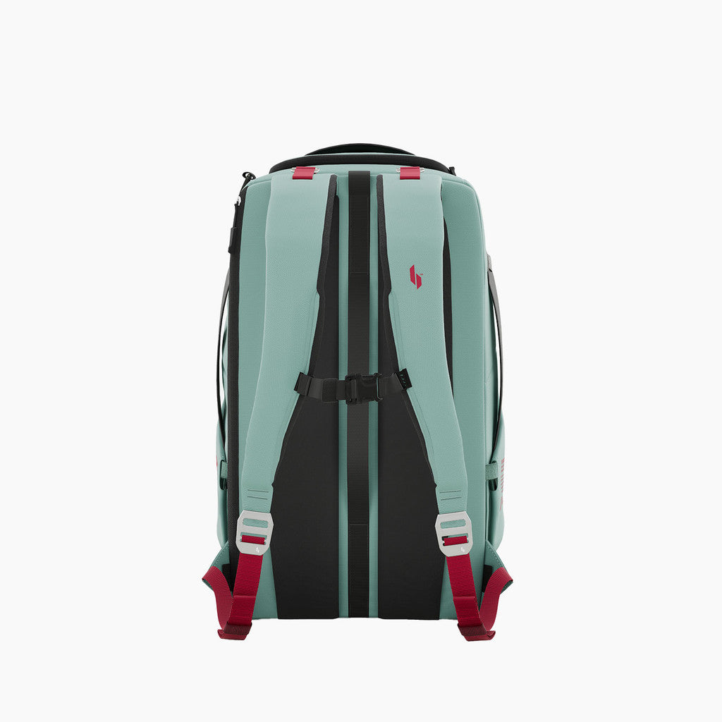 35L Extreme Travel Backpack 7.0 / Desert Mint