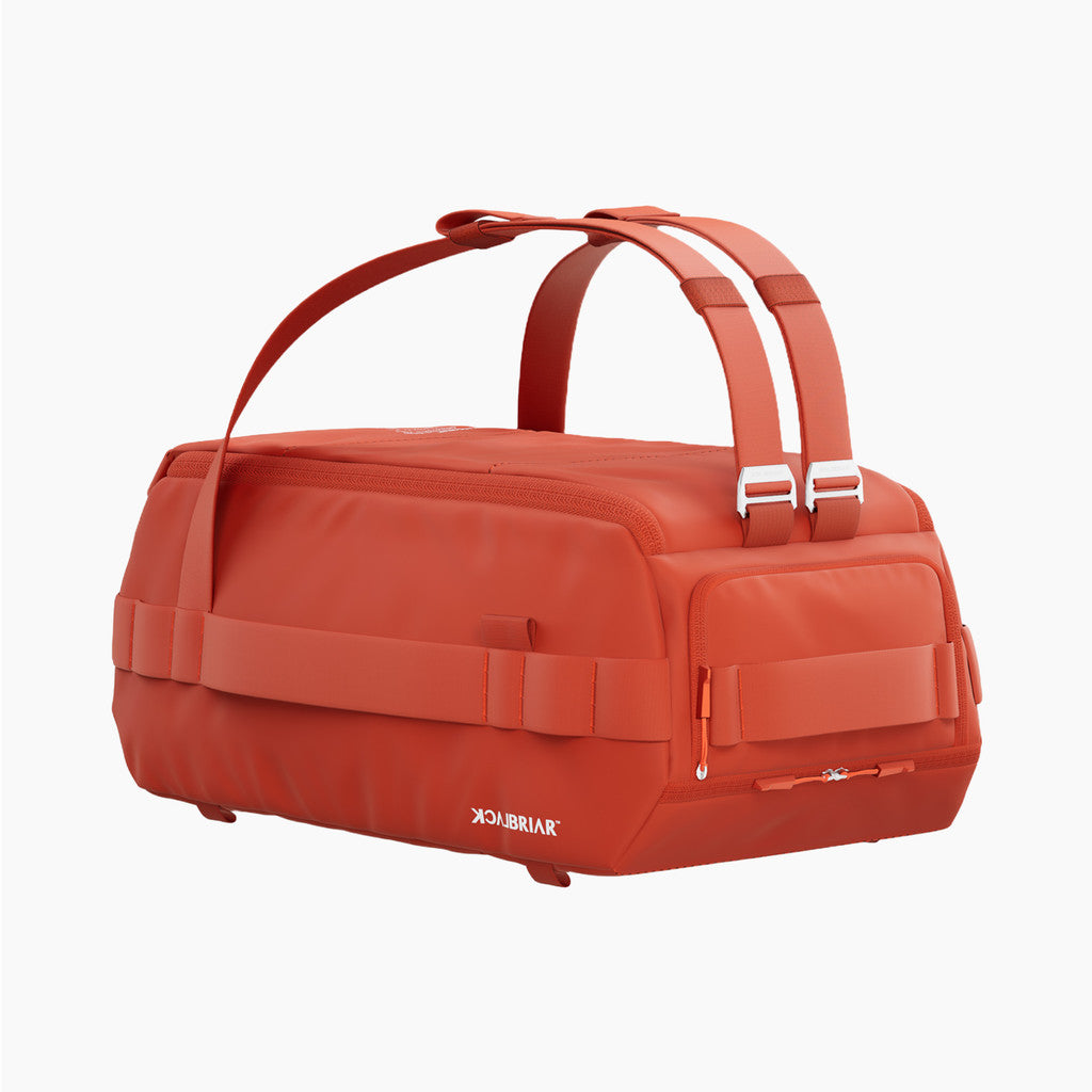 80L Range Duffel Backpack / Martian Red