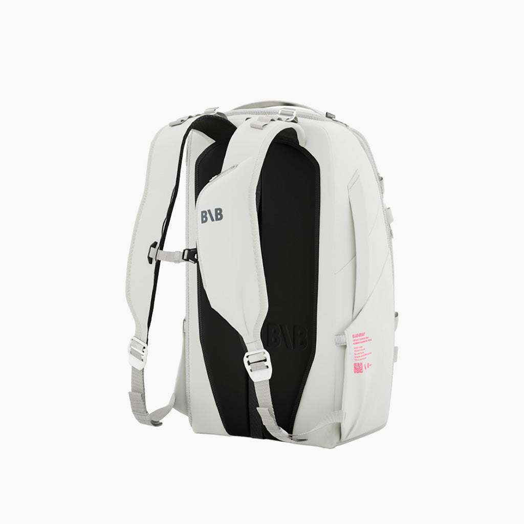 20L CONTAIN X BACKPACK / Luna Gray