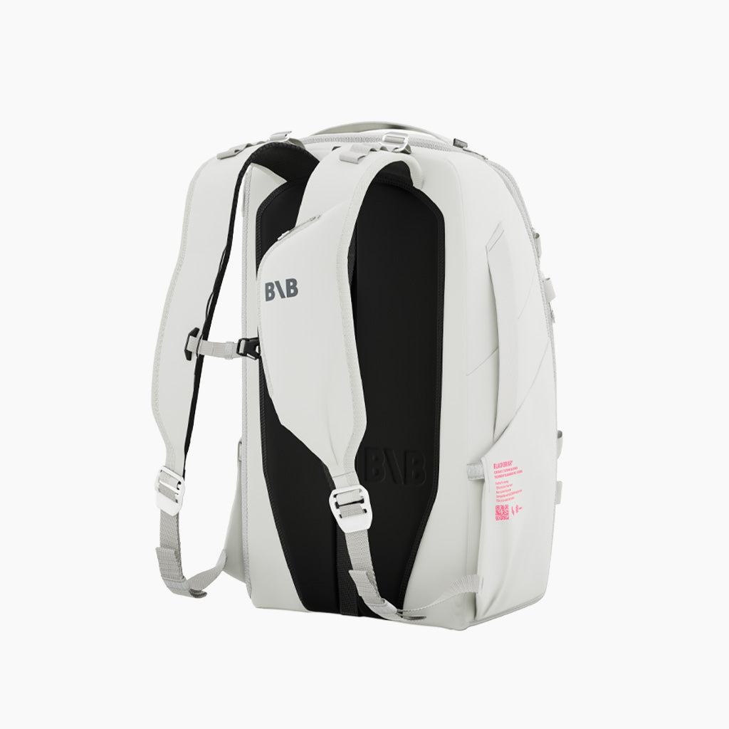 35L CONTAIN X BACKPACK / Luna Gray