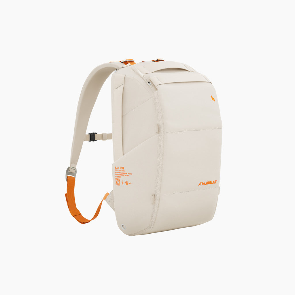 15L Range Urban Backpack 1.0 / Desert White
