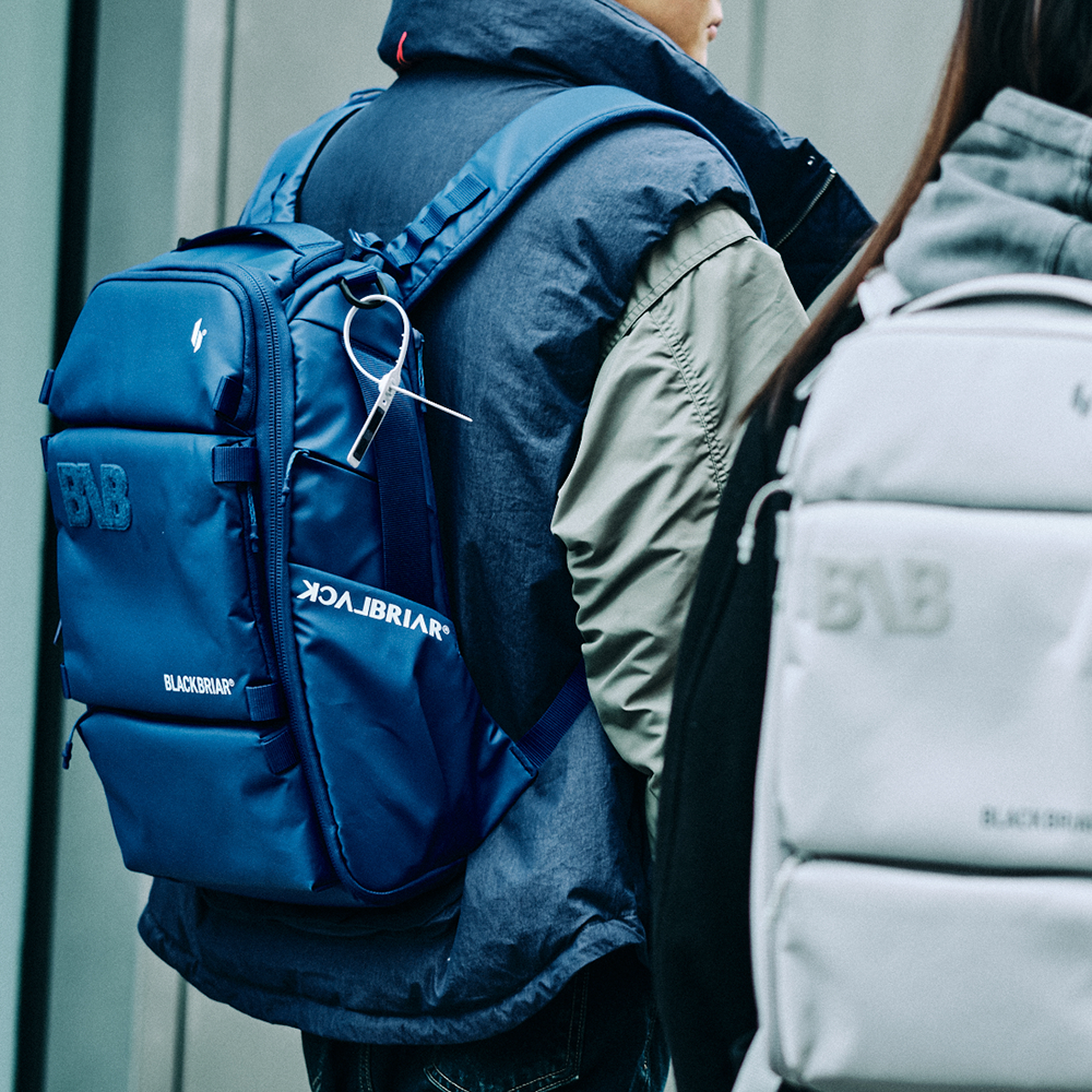 20L CONTAIN X BACKPACK / Vitality Blue