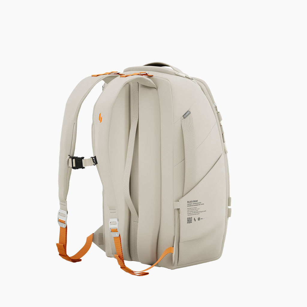 35L 익스트림 트래블 백팩 7.0 / 데저트 화이트