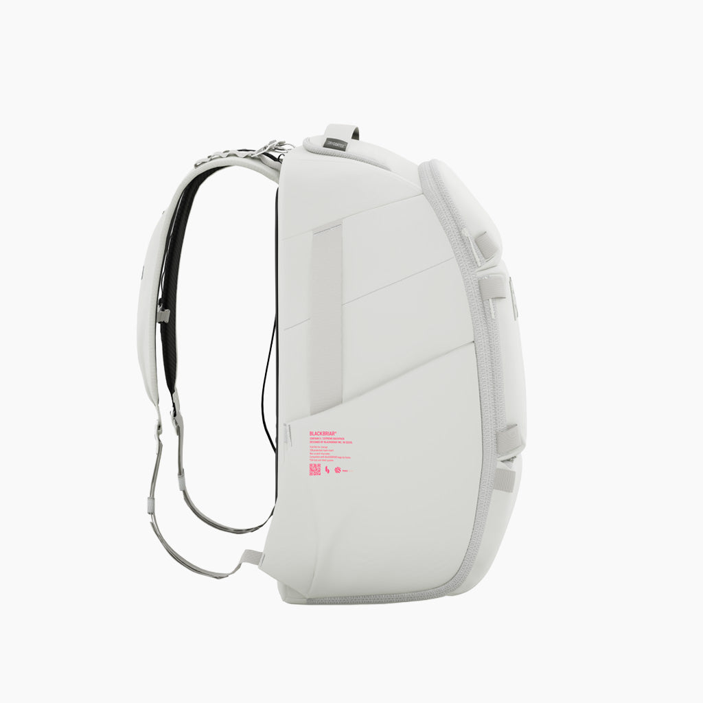 65L CONTAIN X BACKPACK / Luna Gray