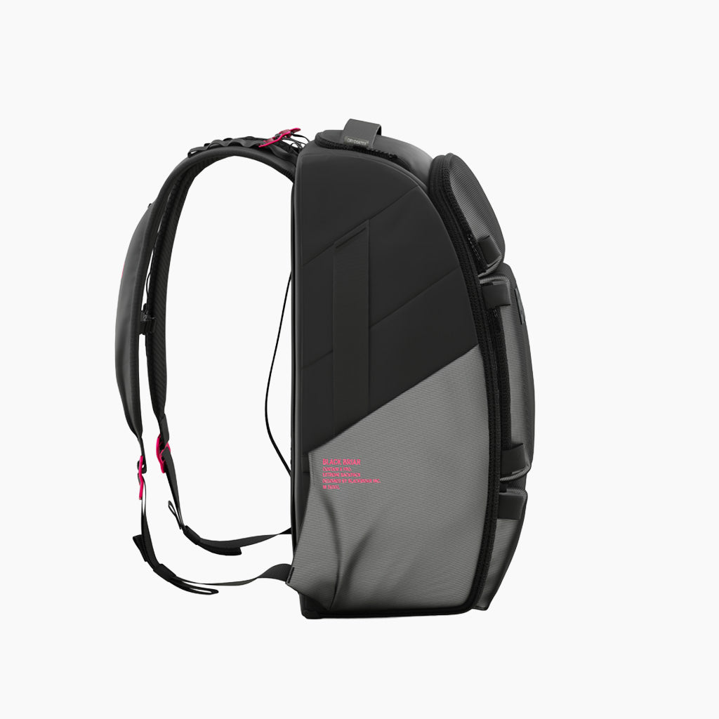 35L CONTAIN X BACKPACK / Pro. Reflective Black