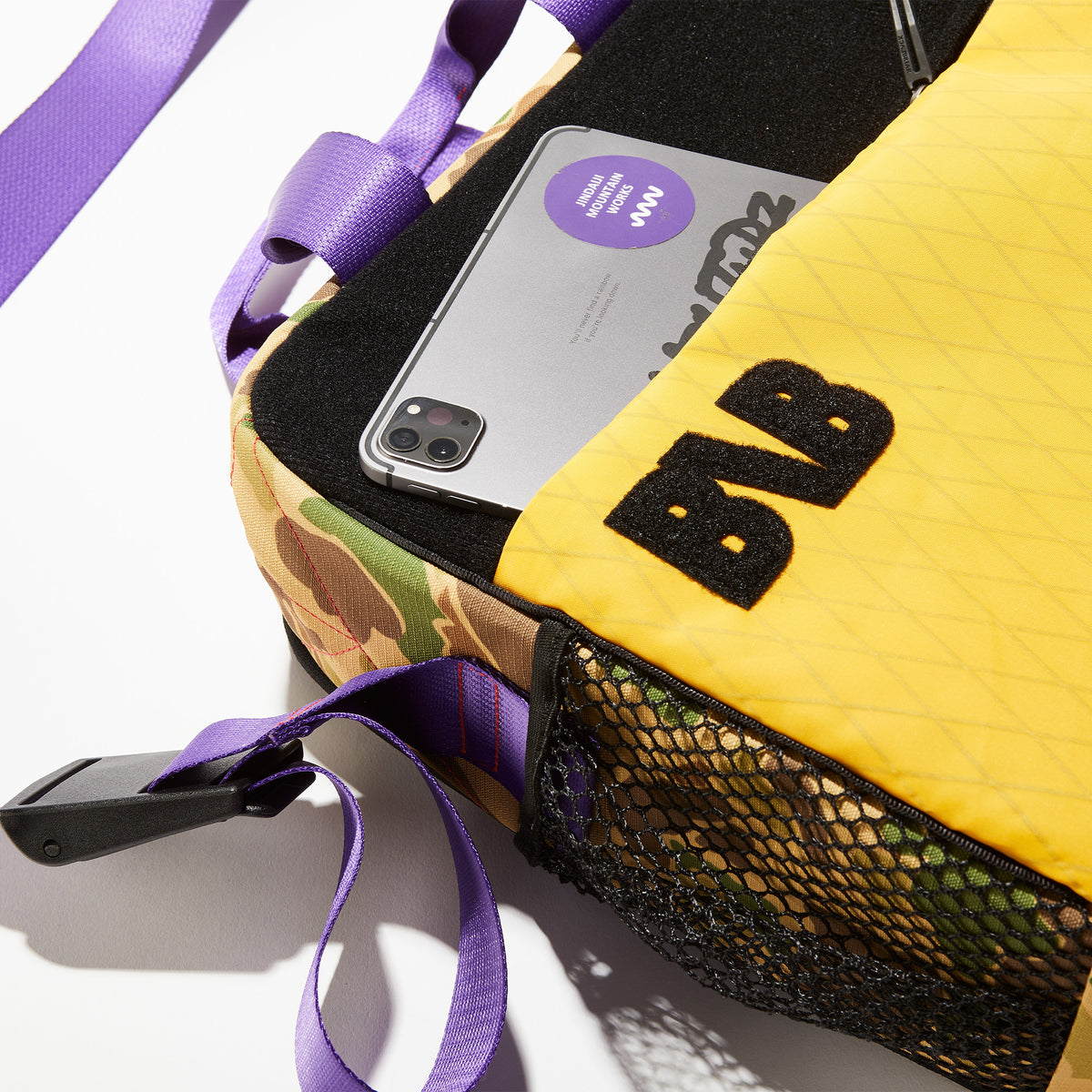 Ships from Late December [Vanish Magazine & Natal Design & Blackbriar] Letter Cooler Bag 15L