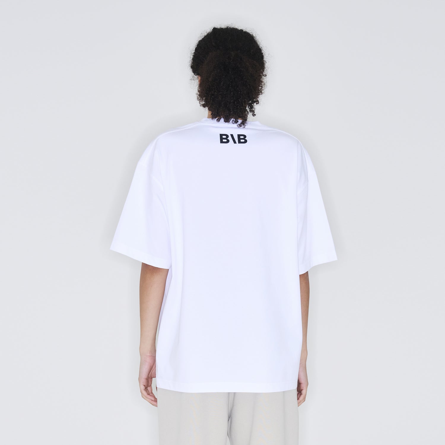 B\B Icon T-Shirt / White / L (M - 2XL)