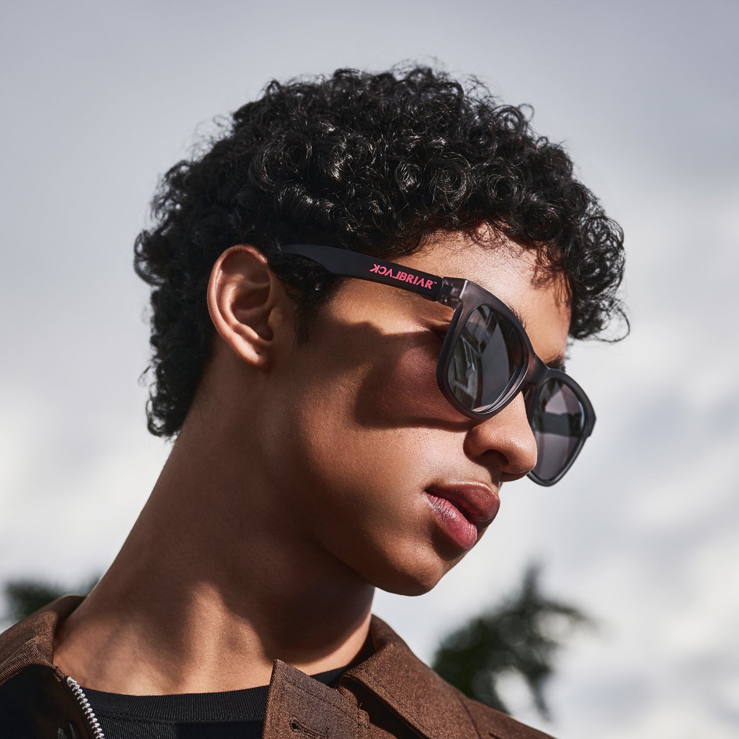 Angle Fit Sunglasses 1.0 / Smoke Black