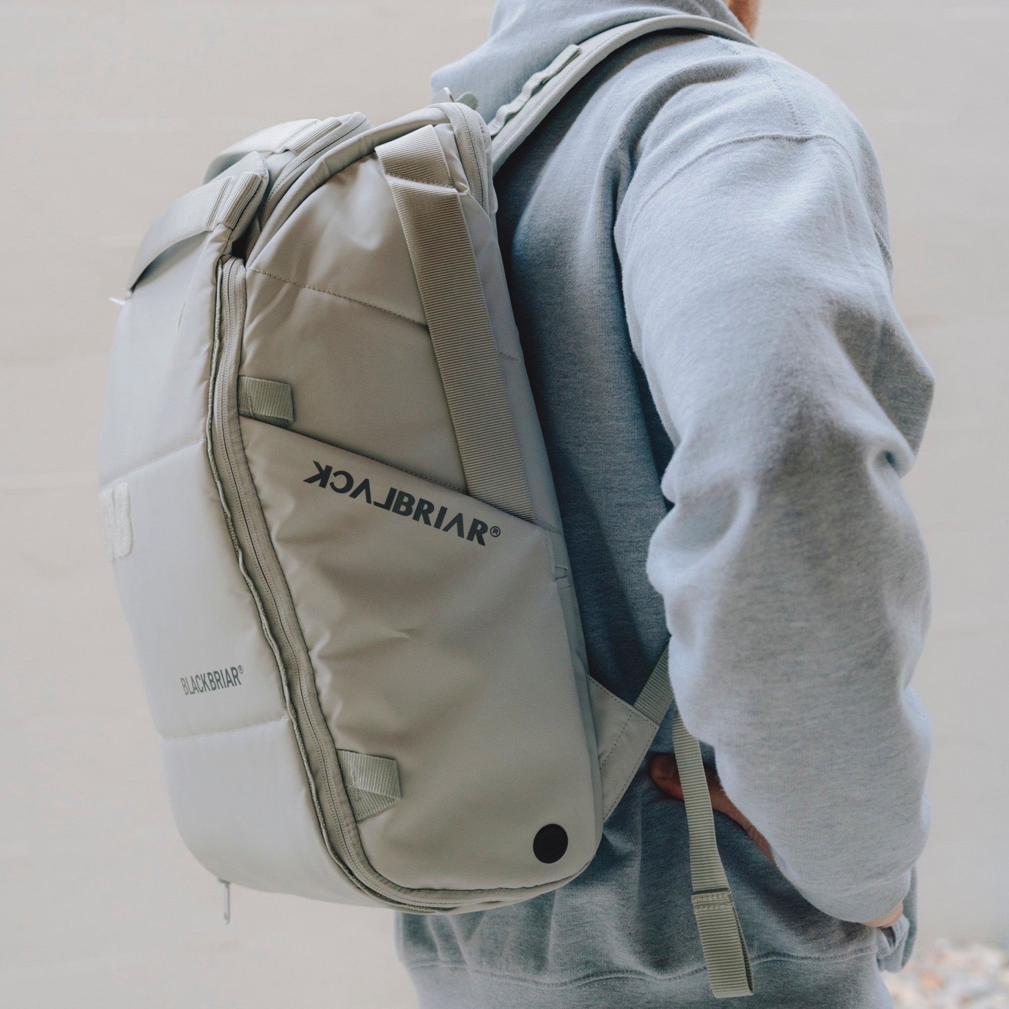 RANGE X BACKPACK 25L / Luna Gray